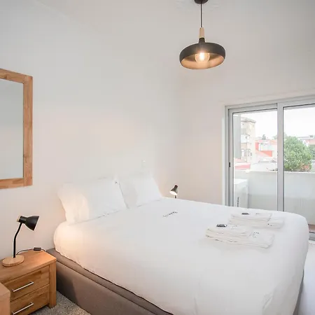 Apartment Liiiving In - Modern Design Porto