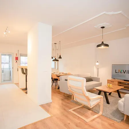 Liiiving In - Modern Design Apartment Porto